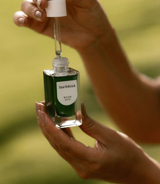 Bulan Nourishing Facial Oil